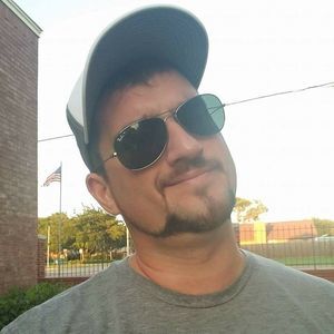 Meet your Posher, Chuck